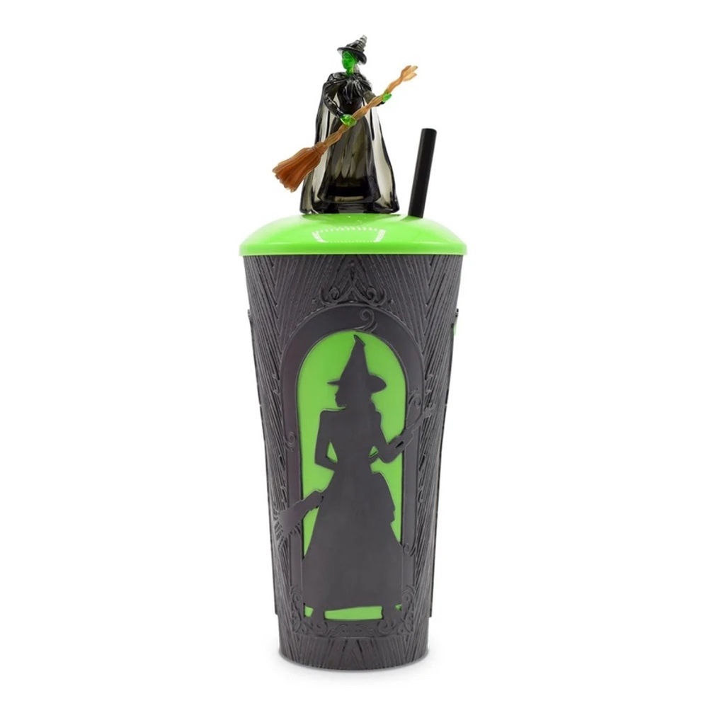 Elphaba Cup